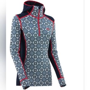 Kari Traa Rose Hood ❤️💙